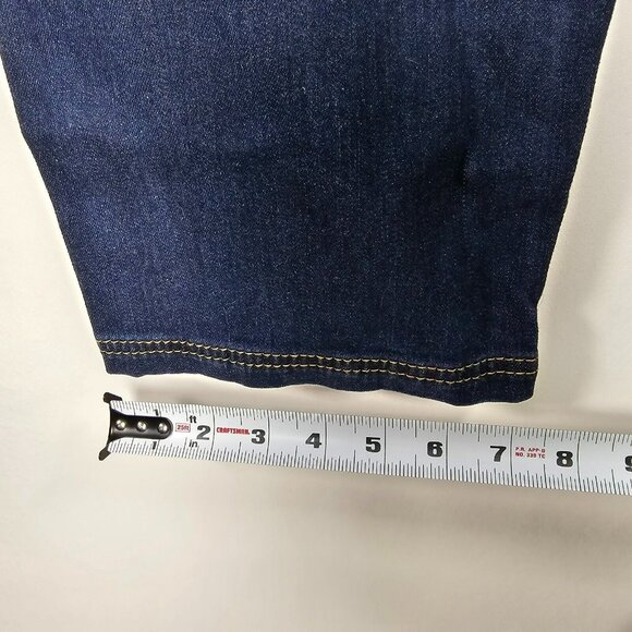 Levi's Denim Capri Jeans Women's Size 10 Stretch Dark Wash Button Pocket 28x19" - Picture 7 of 10